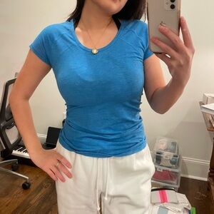 Blue Zella athletic t shirt
Great condition